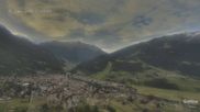 Archiviertes Webcam Bild: Bormio: Blick auf die Stelvio Abfahrt am 15.06.2026 um 07:55 Uhr