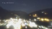 Archiviertes Webcam Bild: Bormio: Blick auf die Stelvio Abfahrt am 27.08.2026 um 04:47 Uhr