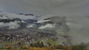 Archiviertes Webcam Bild: Bormio: Blick auf die Stelvio Abfahrt am 21.10.2026 um 10:04 Uhr