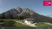Archived webcam image showing Mieders: panoramic view of mountain station Koppeneck on 1 Aug 2026 at 09:33