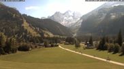 Archived webcam image showing Kandersteg (Bernese Oberland): Hotel Bernerhof on 2 Aug 2026 at 12:47