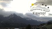 Archiviertes Webcam Bild: Fischen: Hotel Garni Kaserer am 16.04.2026 um 07:13 Uhr