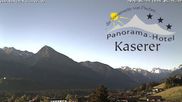 Archiviertes Webcam Bild: Fischen: Hotel Garni Kaserer am 23.05.2026 um 07:49 Uhr