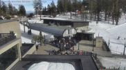 Archiviertes Webcam Bild: Mammoth Mountain: Village Gondola am 27 Feb 2026 um 00:37 Uhr