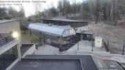 Archiviertes Webcam Bild: Mammoth Mountain: Village Gondola am 12.10.2026 um 02:55 Uhr