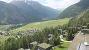 Archiviertes Webcam Bild: Kals: Ausblick vom Turm des Gradonna Hotels am 28.05.2026 um 10:47 Uhr