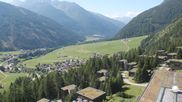 Archiviertes Webcam Bild: Kals: Ausblick vom Turm des Gradonna Hotels am 13.07.2026 um 10:45 Uhr