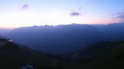 Archiviertes Webcam Bild: Riesneralm: Panorama Skigebiet und Skihütte Hochsitz am 24.06.2026 um 04:18 Uhr
