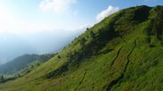 Archiviertes Webcam Bild: Riesneralm: Panorama Skigebiet und Skihütte Hochsitz am 24.06.2026 um 07:18 Uhr