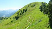 Archiviertes Webcam Bild: Riesneralm: Panorama Skigebiet und Skihütte Hochsitz am 27.06.2026 um 12:30 Uhr