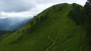 Archiviertes Webcam Bild: Riesneralm: Panorama Skigebiet und Skihütte Hochsitz am 21.07.2026 um 10:13 Uhr