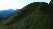 Archiviertes Webcam Bild: Riesneralm: Panorama Skigebiet und Skihütte Hochsitz am 26.08.2026 um 06:13 Uhr