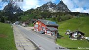 Archived webcam image showing base station ski resort Brunni-Haggenegg on 14 May 2026 at 10:37