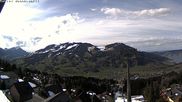 Archived webcam image showing mount Mostelberg, Sattel Hochstuckli on 5 Apr 2026 at 16:43