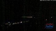 Archived webcam image showing mount Mostelberg, Sattel Hochstuckli on 16 Apr 2026 at 22:05