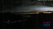 Archived webcam image showing mount Mostelberg, Sattel Hochstuckli on 4 Jul 2026 at 04:25
