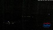 Archived webcam image showing mount Mostelberg, Sattel Hochstuckli on 28 Aug 2026 at 04:43