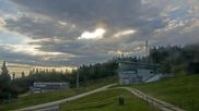 Archiviertes Webcam Bild: Stuhleck: Bergstation Stuhleckbahn am 12.07.2026 um 07:18 Uhr