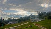 Archived webcam image showing Top station Stuhleckbahn - Semmering on 13 Jul 2026 at 08:07