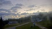 Archiviertes Webcam Bild: Stuhleck: Bergstation Stuhleckbahn am 11.10.2026 um 07:18 Uhr