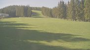 Archiviertes Webcam Bild: Stuhleck: Bergstation Promibahn und Beginnerpark am 28.05.2026 um 08:41 Uhr