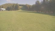 Archiviertes Webcam Bild: Stuhleck: Bergstation Promibahn und Beginnerpark am 28.05.2026 um 18:43 Uhr