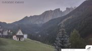 Archiviertes Webcam Bild: Romantik Hotel Post in Welschnofen am 21.08.2026 um 06:11 Uhr