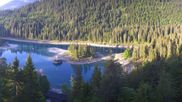 Archiviertes Webcam Bild: Flims-Laax: Caumasee am 25.05.2026 um 07:27 Uhr