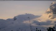 Archived webcam image showing Gondel Les Grandes Platières, Flaine on 10 Apr 2026 at 08:34