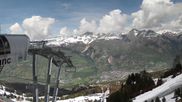 Archived webcam image showing Peisey Vallandry - Top station chairlift Clocheret on 29 Apr 2026 at 12:06
