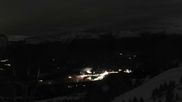 Archived webcam image showing Peisey Vallandry - Top station chairlift Clocheret on 7 May 2026 at 04:14