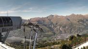 Archiviertes Webcam Bild: Peisey Vallandry - Bergstation Sessellift Clocheret am 26.09.2026 um 14:38 Uhr