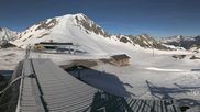 Archived webcam image showing Les Arcs - top station chairlift Arcabulle on 2 May 2026 at 08:04