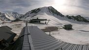 Archived webcam image showing Les Arcs - top station chairlift Arcabulle on 2 May 2026 at 18:04