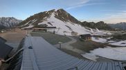 Archived webcam image showing Les Arcs - top station chairlift Arcabulle on 16 Jun 2026 at 06:07