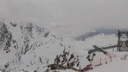 Archiviertes Webcam Bild: Peisey Vallandry - Bergstation Gondel L`Aiguille Rouge am 12.04.2026 um 18:58 Uhr