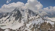 Archiviertes Webcam Bild: Peisey Vallandry - Bergstation Gondel L`Aiguille Rouge am 29.05.2026 um 12:02 Uhr