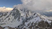 Archiviertes Webcam Bild: Peisey Vallandry - Bergstation Gondel L`Aiguille Rouge am 29.05.2026 um 18:02 Uhr