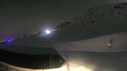 Archived webcam image showing Peisey Vallandry - Top station of chairlift Grizzly on 6 Mar 2026 at 00:16