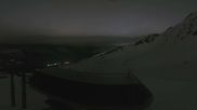 Archived webcam image showing Peisey Vallandry - Top station of chairlift Grizzly on 6 Apr 2026 at 00:58