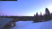 Archived webcam image showing La Vattay - 1300m on 5 Apr 2026 at 07:57
