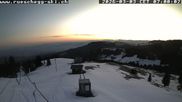 Archived webcam image showing View at the upper station Lischboden / Ski resort Rüschegg on 3 Mar 2026 at 07:43