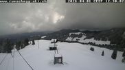 Archived webcam image showing View at the upper station Lischboden / Ski resort Rüschegg on 1 Apr 2026 at 12:06