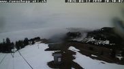 Archiviertes Webcam Bild: Blick auf die Bergstation Lischboden im Skigebiet Rüschegg am 12.04.2026 um 20:15 Uhr
