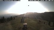Archiviertes Webcam Bild: Blick auf die Bergstation Lischboden im Skigebiet Rüschegg am 28.05.2026 um 07:37 Uhr