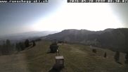 Archiviertes Webcam Bild: Blick auf die Bergstation Lischboden im Skigebiet Rüschegg am 28.05.2026 um 08:37 Uhr