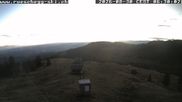 Archiviertes Webcam Bild: Blick auf die Bergstation Lischboden im Skigebiet Rüschegg am 30.08.2026 um 06:57 Uhr