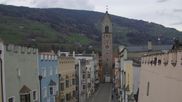 Archiviertes Webcam Bild: Sterzing in Südtirol: Stadtplatz mit Zwölferturm am 12.04.2026 um 18:07 Uhr