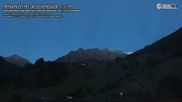 Archiviertes Webcam Bild: Prägraten am Großvenediger: Blick auf Bichl und die Maurer Berge am 11.10.2026 um 07:14 Uhr