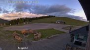Archived webcam image showing "Altes Almhaus" tavern on 12 Jun 2026 at 06:00